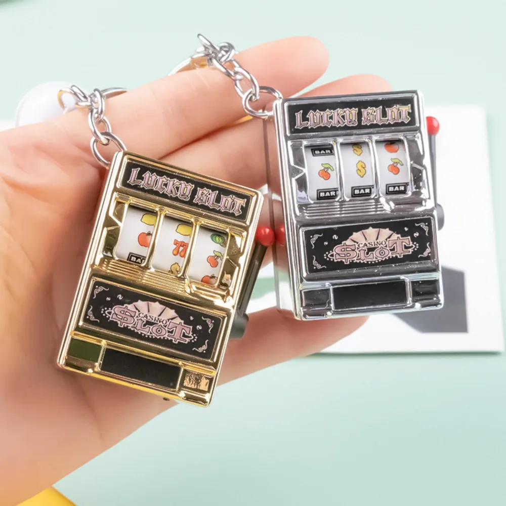 Простой модный тренд, брелок,  – обзор и цена Retro Gaming Keychain